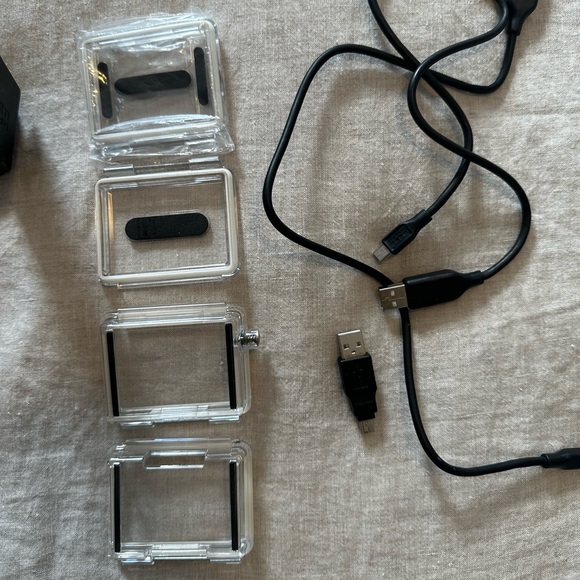 GoPro Hero 3 Black bundle - Picture 4 of 12